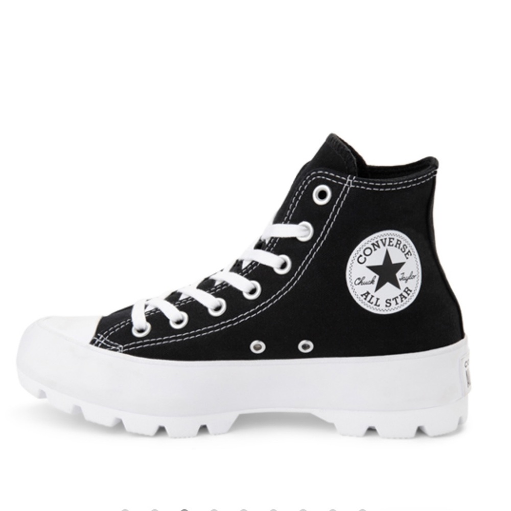 GENTLY USED- Women's Converse Chuck Taylor All Star Lugged High Top Shoes